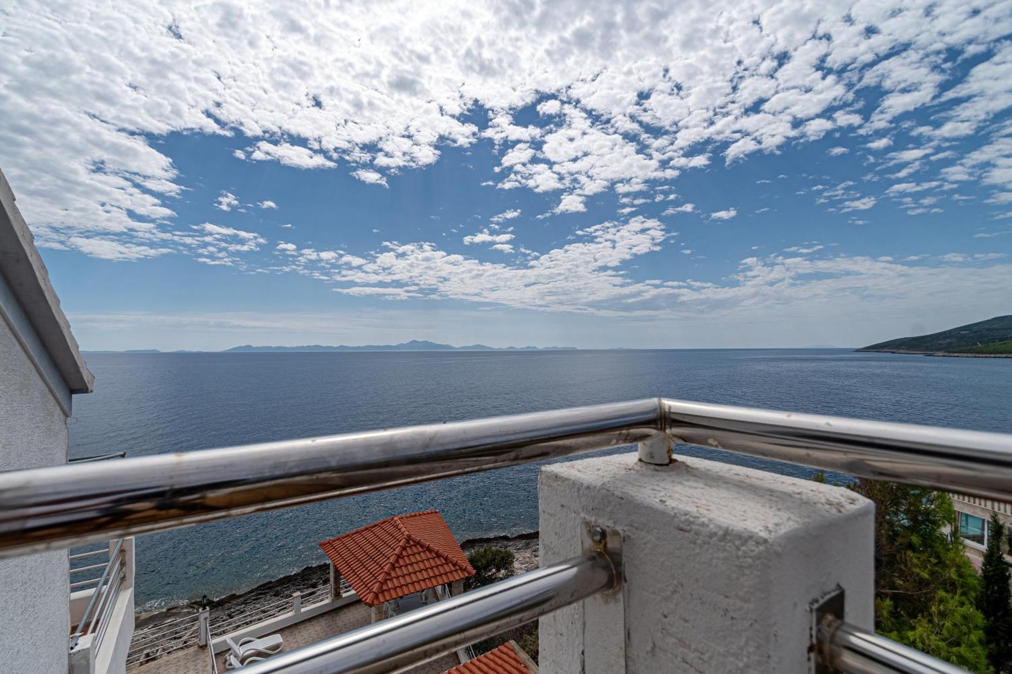 Family Friendly Apartments With A Swimming Pool Zavalatica, Korcula - 183 Dış mekan fotoğraf