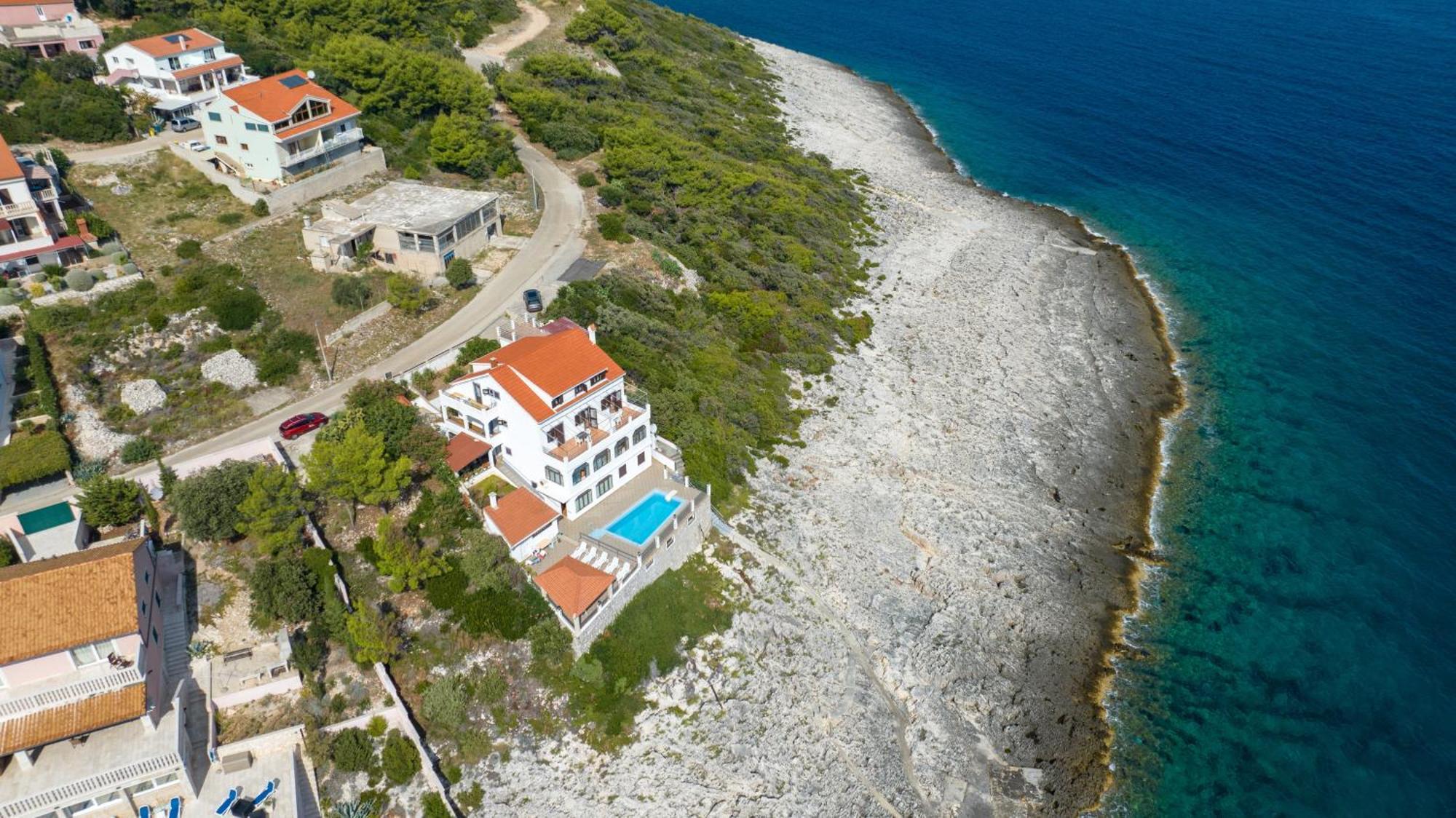 Family Friendly Apartments With A Swimming Pool Zavalatica, Korcula - 183 Dış mekan fotoğraf
